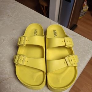 MIA Sunny Yellow Double-Buckle Slide Sandals